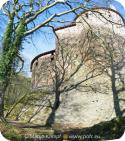 16879-16882 Castle Coch.jpg