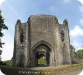 SX14565-14568 II Gatehouse St Quentin's Castle, Llanblethian, Cowbridge.jpg